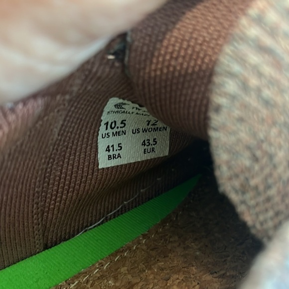 Cariuma IBI Low Stone Blush Knit Sneaker Show Women's Size 12 - Picture 9 of 11